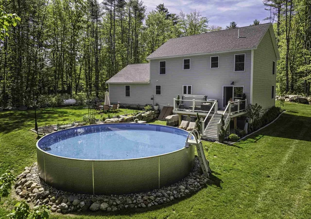 Homes for sale in Barrington, NH | 16 Stagecoach Rd, Barrington, NH 03825 | MLS# 5090777