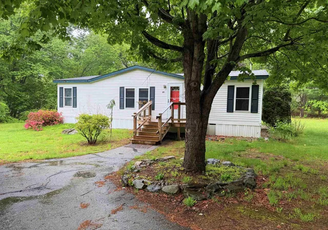 Homes for sale in Derry, NH | 97 Fordway Ext #29, Derry, NH 03038 | MLS# 5090817
