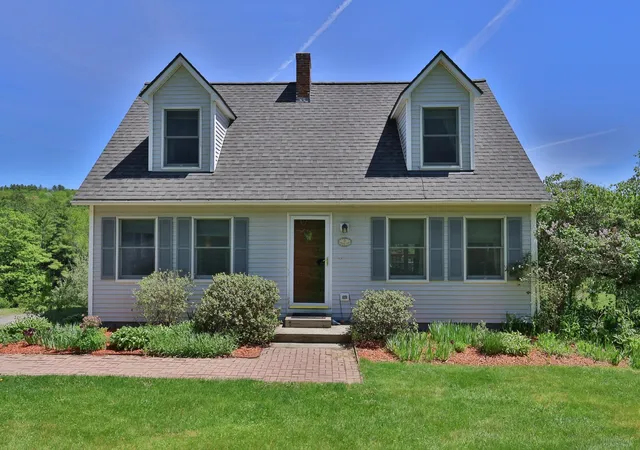 Photo 1 of Single family home for sale at 23 Meadow View Ln, Hartland, VT 05048 | MLS# 5090825 | Listing updated on 2026-06-01