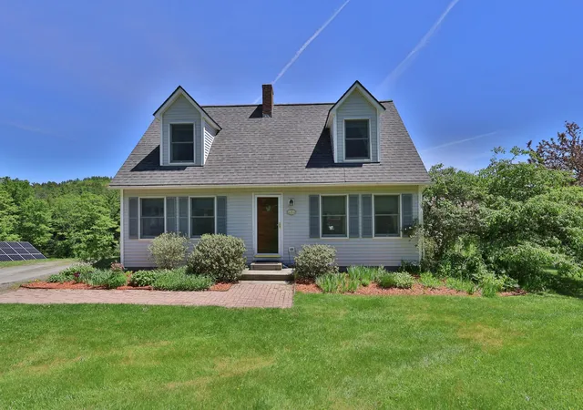 Photo 2 of Single family home for sale at 23 Meadow View Ln, Hartland, VT 05048 | MLS# 5090825 | Listing updated on 2026-06-01
