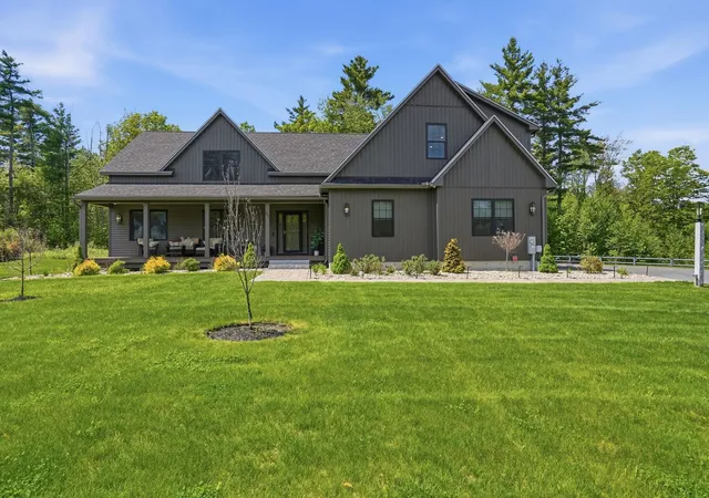 Homes for sale in Chester, NH | 51 Colby Farm Rd, Chester, NH 03036 | MLS# 5090829