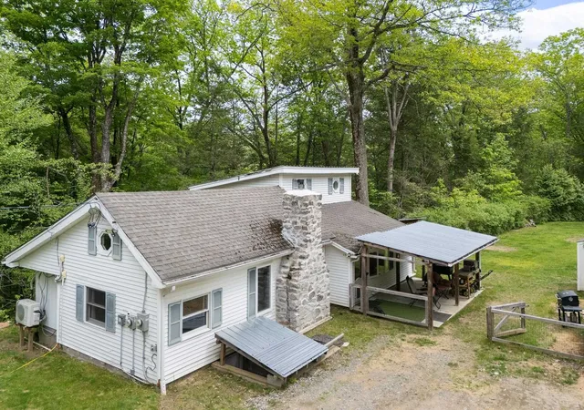 Homes for sale in Brattleboro, VT | 1644 Upper Dummerston Rd, Brattleboro, VT 05301 | MLS# 5090888