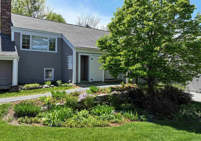 1st image of 144 Hilltop Pl, New London, NH 03257 | MLS# 5090976