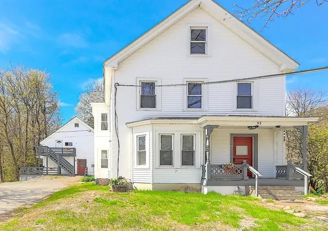 2nd image of 95 Hall Ave, Henniker, NH 03242 | MLS# 5090998