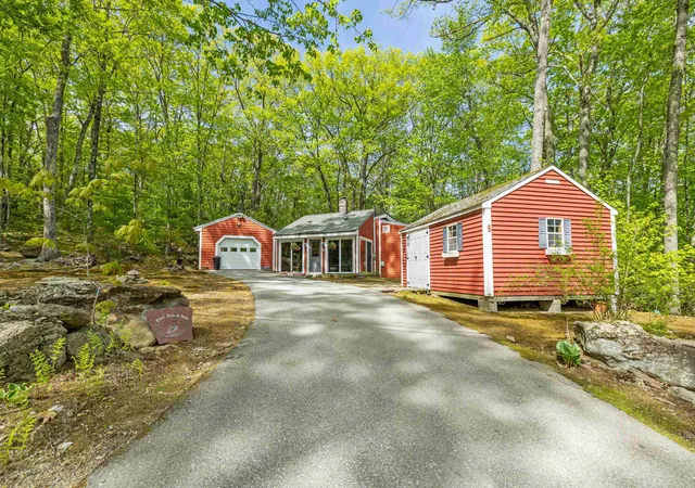 Homes for sale in Barnstead, NH | 9 Red Oak Rd, Barnstead, NH 03218 | MLS# 5091030