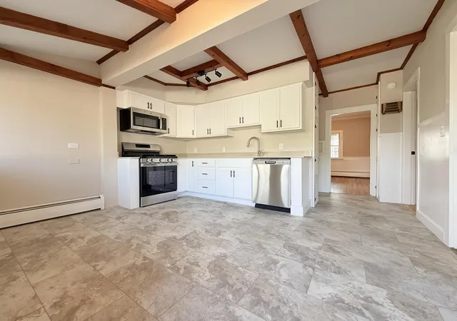 Photo 2 of Single family home for sale at 426 Milford St, Manchester, NH 03102 | MLS# 5091059 | Listing updated on 2026-09-16