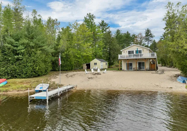 Photo 2 of Single family home for sale at 419 North Desmond Dr, East Wakefield, NH 03830 | MLS# 5091069 | Listing updated on 2026-08-28