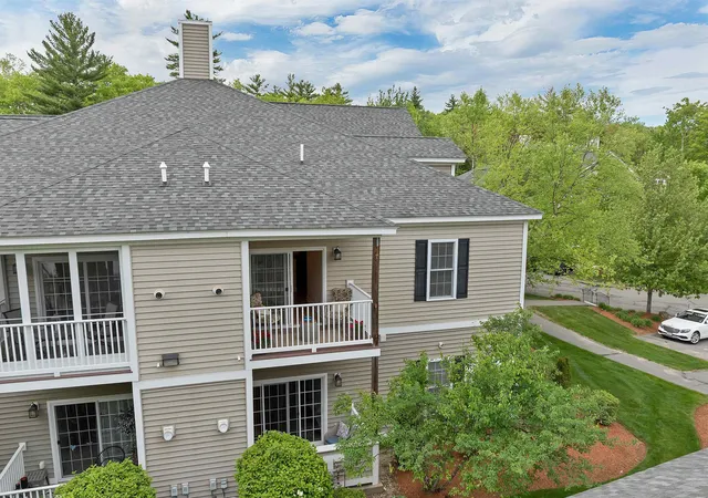 4th image of 17 Roundabout Wy #5, Manchester, NH 03102 | MLS# 5091120