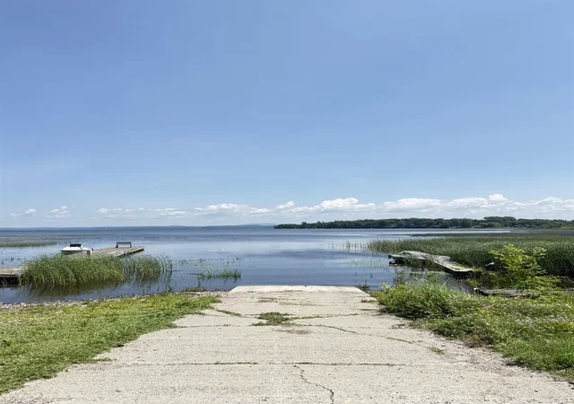 Photo 3 of Single family home for sale at 440 Mills Point Rd, Colchester, VT 05446 | MLS# 5091143 | Listing updated on 2026-07-30