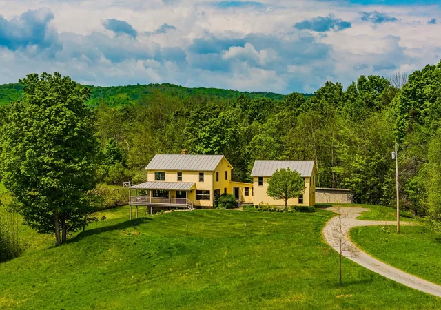Photo 3 of Single family home for sale at 89 Jordan Rd, Strafford, VT 05072 | MLS# 5091177 | Listing updated on 2026-09-01