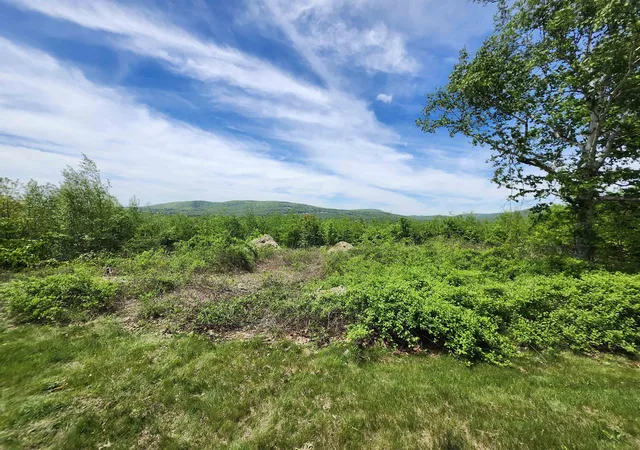 Homes for sale in Alton, NH | 37 Bowman Rd, Alton, NH 03809 | MLS# 5091200