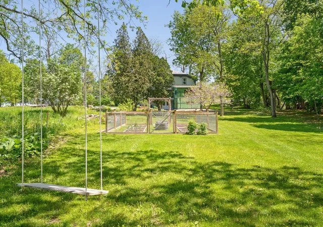 3rd image of 188 Green St, Vergennes, VT 05491 | MLS# 5091205