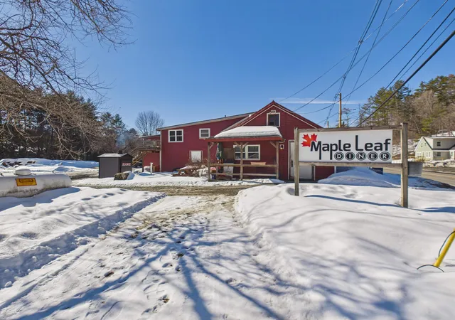 Homes for sale in Londonderry, VT | 2170 North Main St, Londonderry, VT 05148 | MLS# 5091253