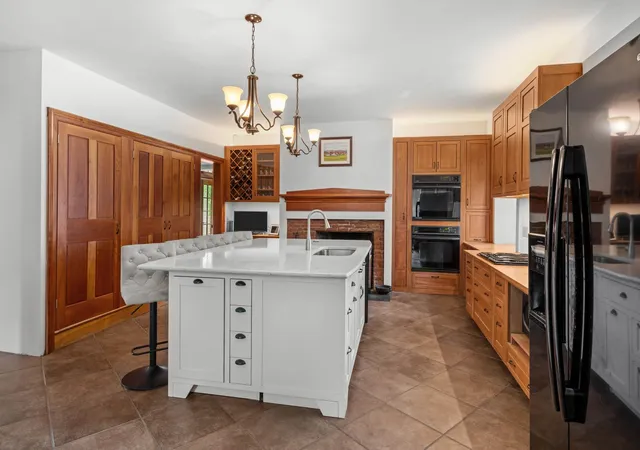 5th image of 258 Main St, Charlestown, NH 03603 | MLS# 5091263