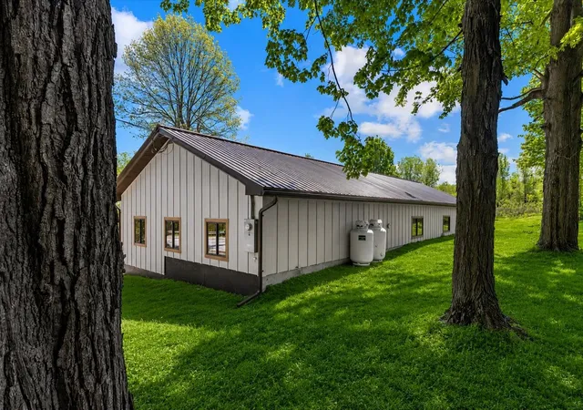 4th image of 5048 Hanna Rd, Franklin, VT 05457 | MLS# 5091317
