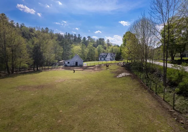 4th image of 416 East St, Middletown Springs, VT 05757 | MLS# 5091332