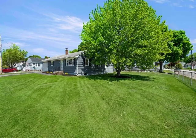 Photo 3 of Single family home for sale at 18 Harvard St, Rochester, NH 03867 | MLS# 5091351 | Listing updated on 2026-06-01
