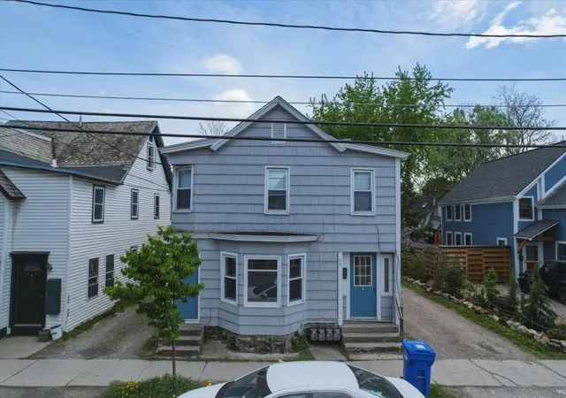 1st image of 64 Hyde St, Burlington, VT 05401 | MLS# 5091360