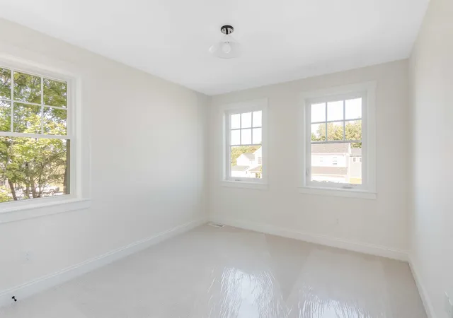 4th image of 6 Dogwood Cir #6 Pagoda, Milton, VT 05468 | MLS# 5091367