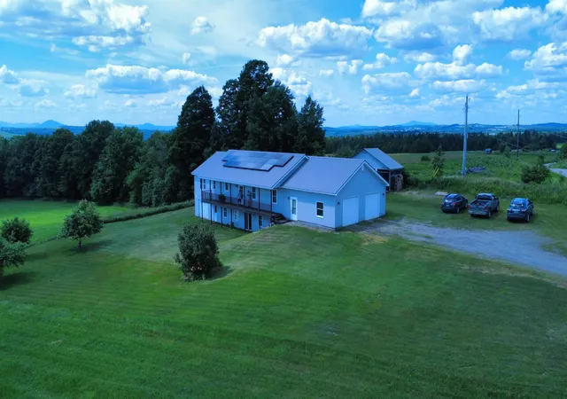 Photo 2 of Single family home for sale at 294 Lyon Rd, Derby Line, VT 05830 | MLS# 5091388 | Listing updated on 2026-08-31