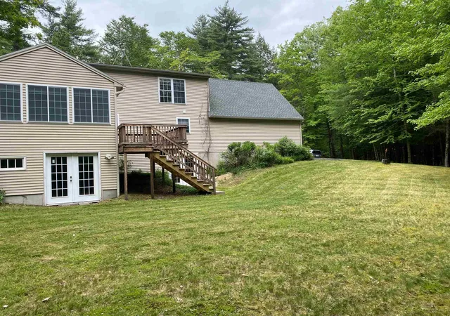 Homes for sale in Deerfield, NH | 36 Church St, Deerfield, NH 03037 | MLS# 5091408