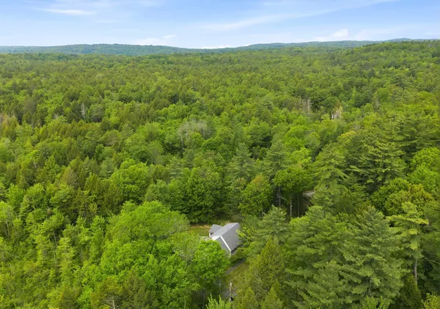 Homes for sale in Deerfield, NH | 36 Church St, Deerfield, NH 03037 | MLS# 5091408