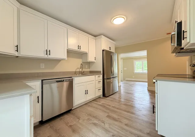 5th image of 19 Depot Rd, Kingston, NH 03848 | MLS# 5091463