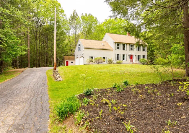 Homes for sale in Barrington, NH | 116 Deer Ridge Dr, Barrington, NH 03825 | MLS# 5091491