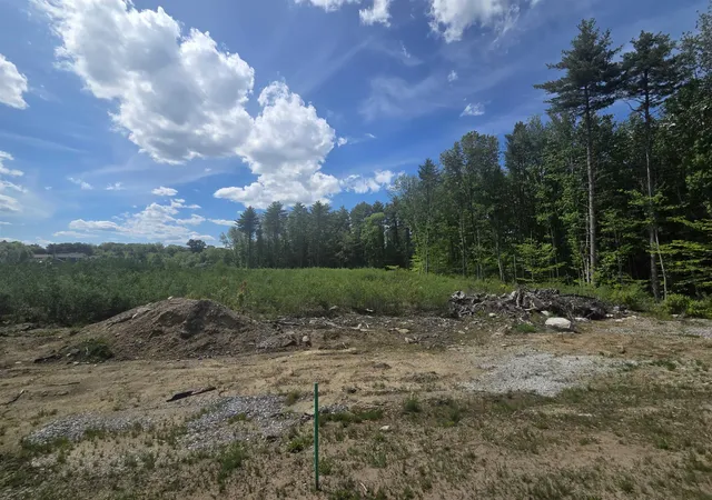 Homes for sale in Concord, NH | 127 Sewall Falls Rd, Concord, NH 03301 | MLS# 5091513