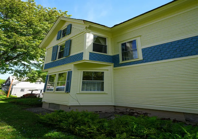 Homes for sale in Rockingham, VT | 9 Burt St, Rockingham, VT 05101 | MLS# 5091552