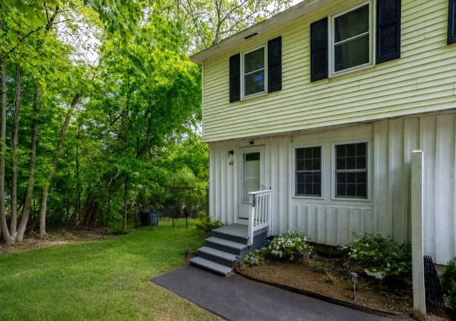 Homes for sale in Derry, NH | 67 Tsienneto Rd #L, Derry, NH 03038 | MLS# 5091567
