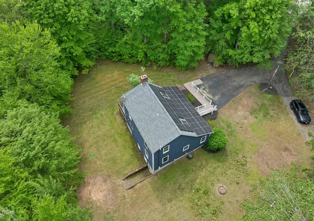 1st image of 3 Pendergast Rd, Newmarket, NH 03857 | MLS# 5091576