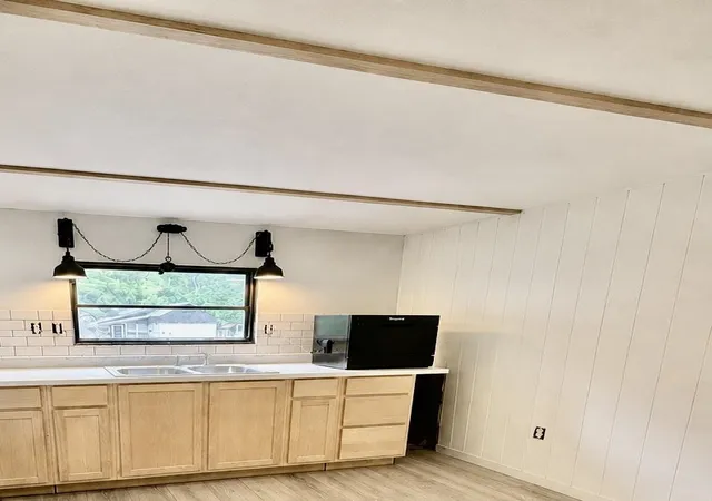 2nd image of 215 Riverside Dr #14 B, Campton, NH 03223 | MLS# 5091587