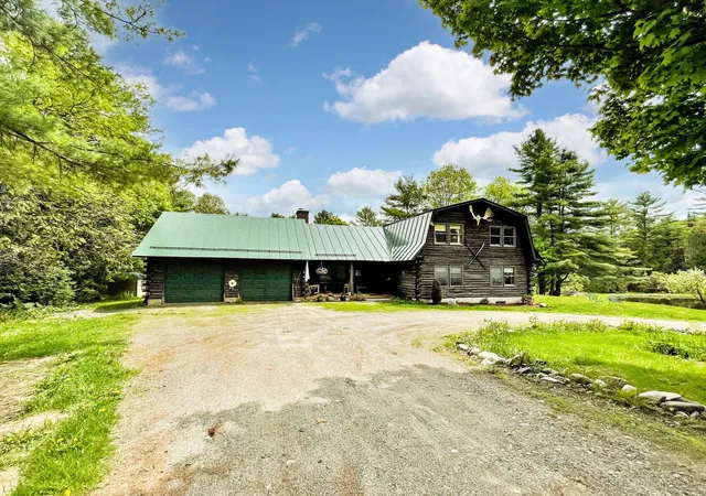 Single family home for sale at 51 Ingersoll Ln, Barton, VT 05822 | MLS# 5091627
