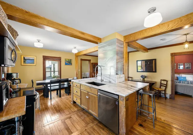 1st image of 27 Inn Road #3, Charlotte, VT 05445 | MLS# 5091642