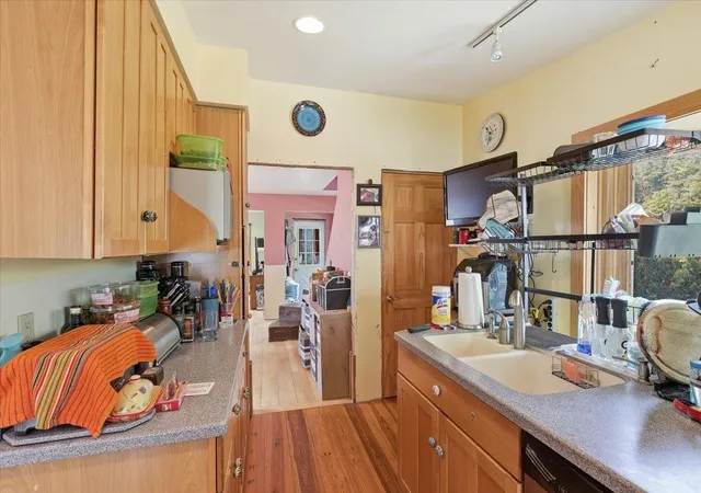 5th image of 141 West Canal St, Winooski, VT 05404 | MLS# 5091650