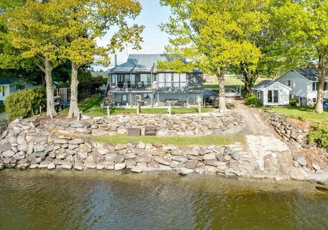 Photo 4 of Single family home for sale at 380 Lakewood Dr, Swanton, VT 05488 | MLS# 5091658 | Listing updated on 2026-09-04