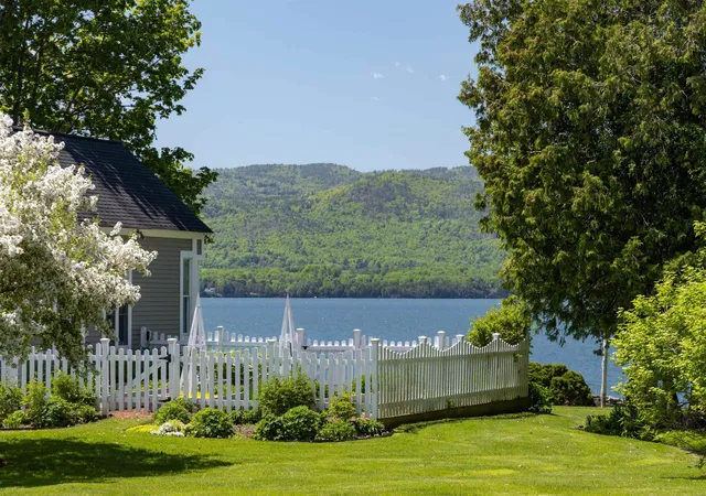 2nd image of 1462 Lake Rd, Panton, VT 05482 | MLS# 5091682