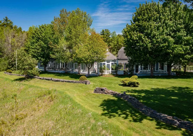 3rd image of 1462 Lake Rd, Panton, VT 05482 | MLS# 5091682