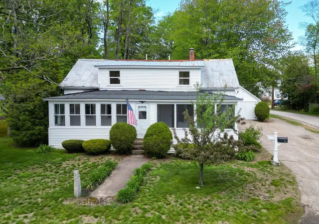 Photo 1 of Single family home for sale at 56 Smith St, Fryeburg, ME 04037 | MLS# 5091726 | Listing updated on 2026-08-17
