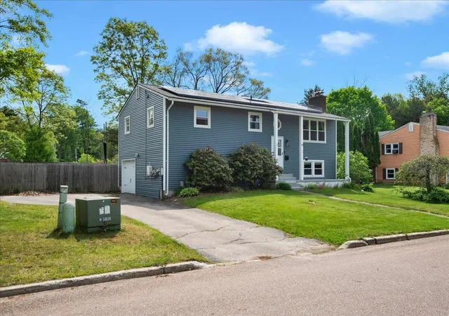 3rd image of 91 Lapointe St, Winooski, VT 05404 | MLS# 5091736