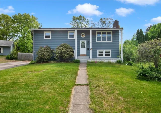 4th image of 91 Lapointe St, Winooski, VT 05404 | MLS# 5091736