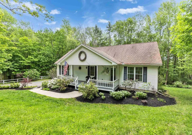 Photo 3 of Single family home for sale at 78 Harkness Rd, Jaffrey, NH 03452 | MLS# 5091793 | Listing updated on 2026-07-03
