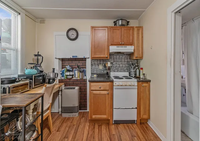 Homes for sale in Burlington, VT | 44-46 Sherman St, Burlington, VT 05401 | MLS# 5091803