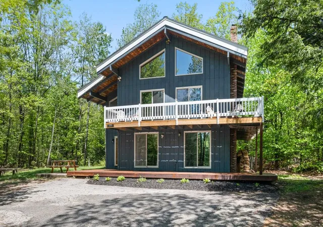 Photo 1 of Single family home for sale at 275 Glen Ledge Road Road, Glen, NH 03838 | MLS# 5091810 | Listing updated on 2026-06-29