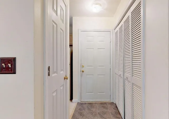 Photo 2 of Townhouse for sale at 294 Hildred Dr #294, Burlington, VT 05401 | MLS# 5091817 | Listing updated on 2026-06-05