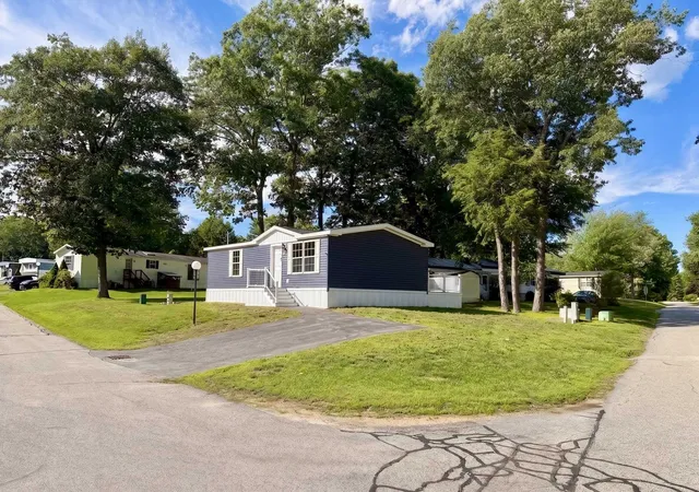 Homes for sale in Rochester, NH | 23 South Elderberry Ln, Rochester, NH 03867 | MLS# 5091830