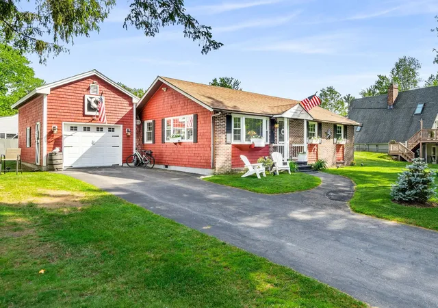 1st image of 5 Linda Dr, Belmont, NH 03220 | MLS# 5091853