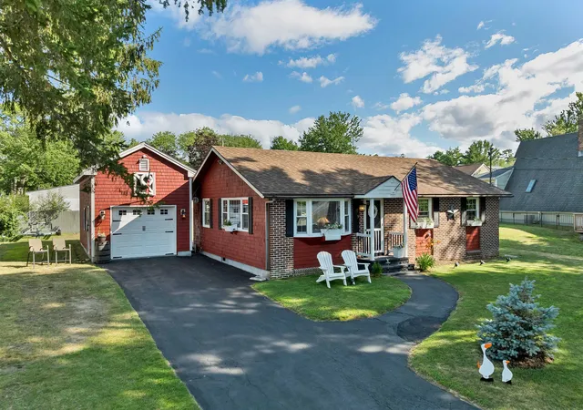 4th image of 5 Linda Dr, Belmont, NH 03220 | MLS# 5091853