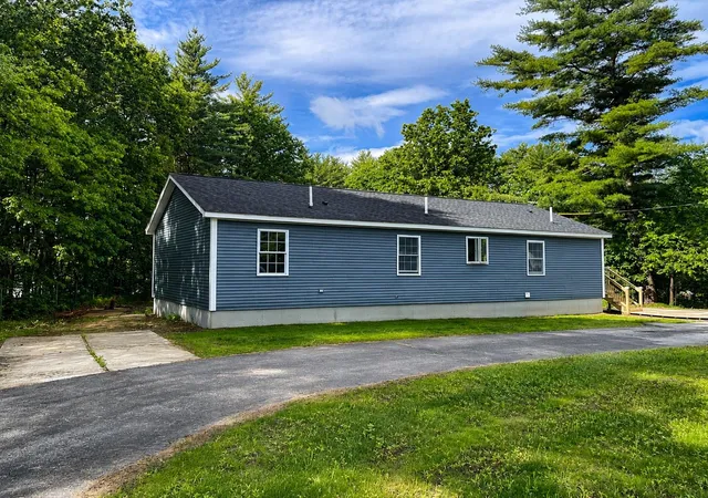 Homes for sale in Belmont, NH | 335 Depot St, Belmont, NH 03220 | MLS# 5091858